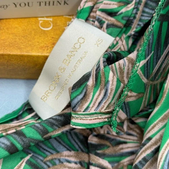 🆕 BRONX & BANCO 🧿 NWOT Jafari Havana Cut Out Gown, Vibrant Green - Sz XS/US 2 - Picture 16 of 17